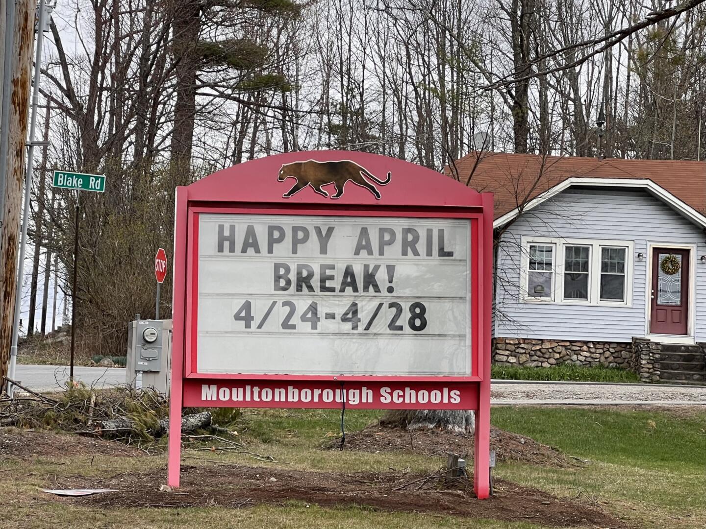 school sign