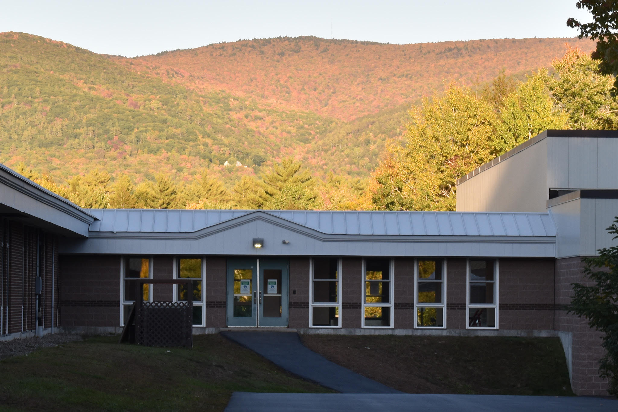 Moultonborough Middle Level Building.