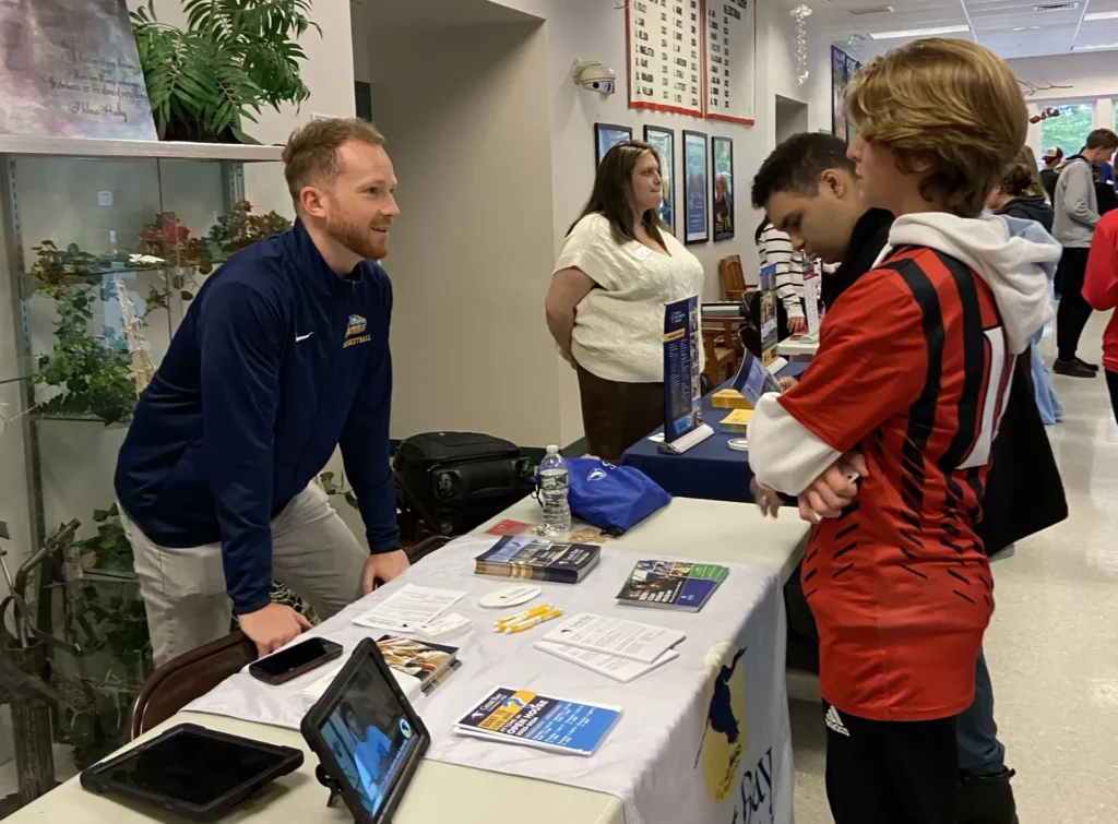 College Mini Fair 9/29